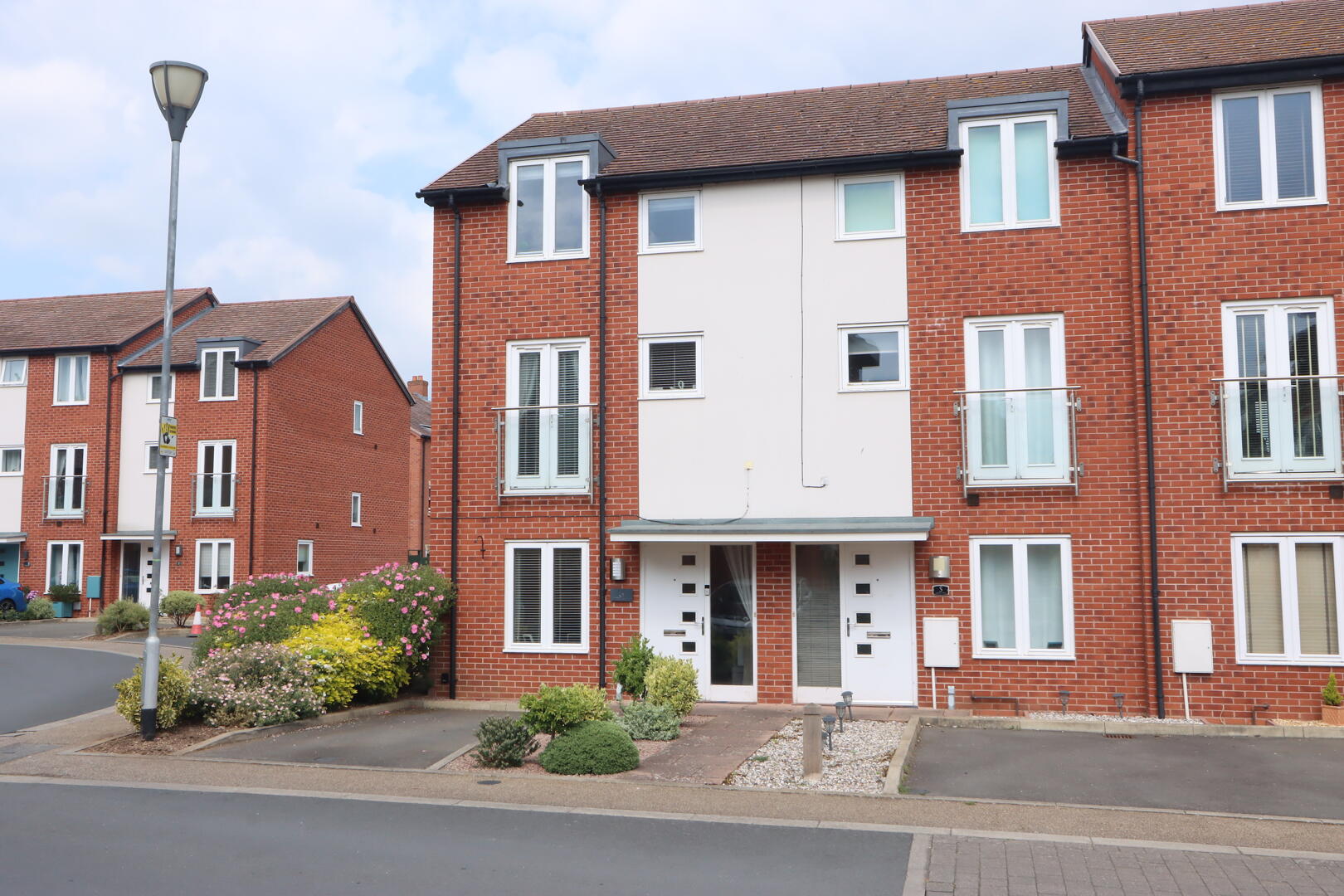 3 bed property in Larch Way, Stourport-on-Severn